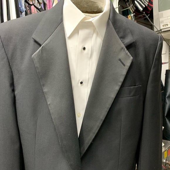Damaged One Button Notch Tuxedo - Picture 1 of 2
